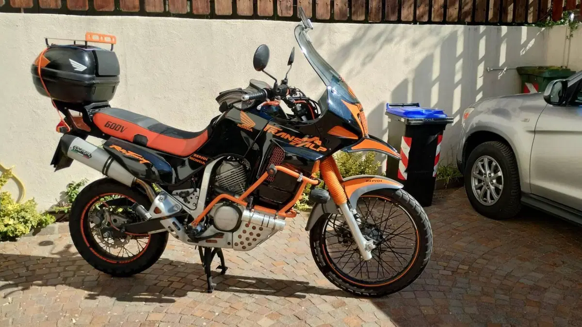 Honda Transalp XL 600V (1994 - 96) (11)