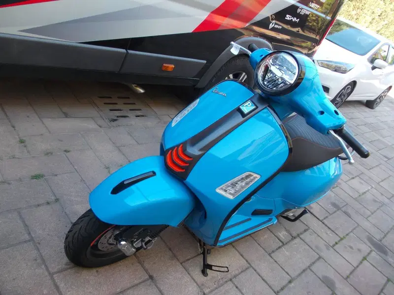 Vespa GTS 310 (2025 - 26) (7)