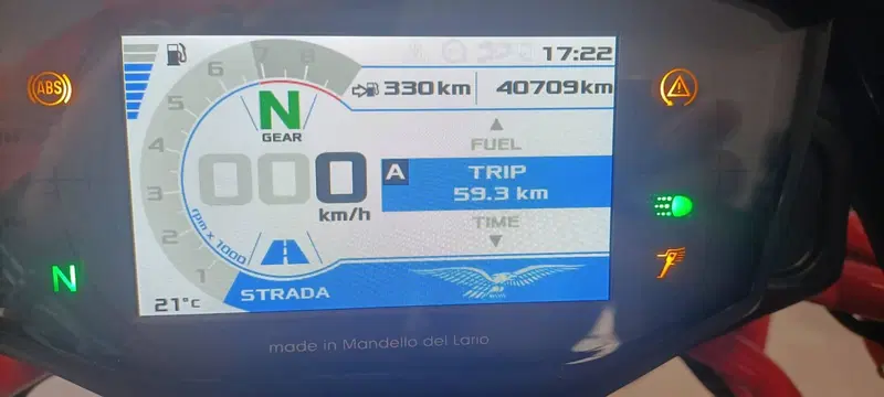 Moto Guzzi V85 TT (2019 - 20) (5)