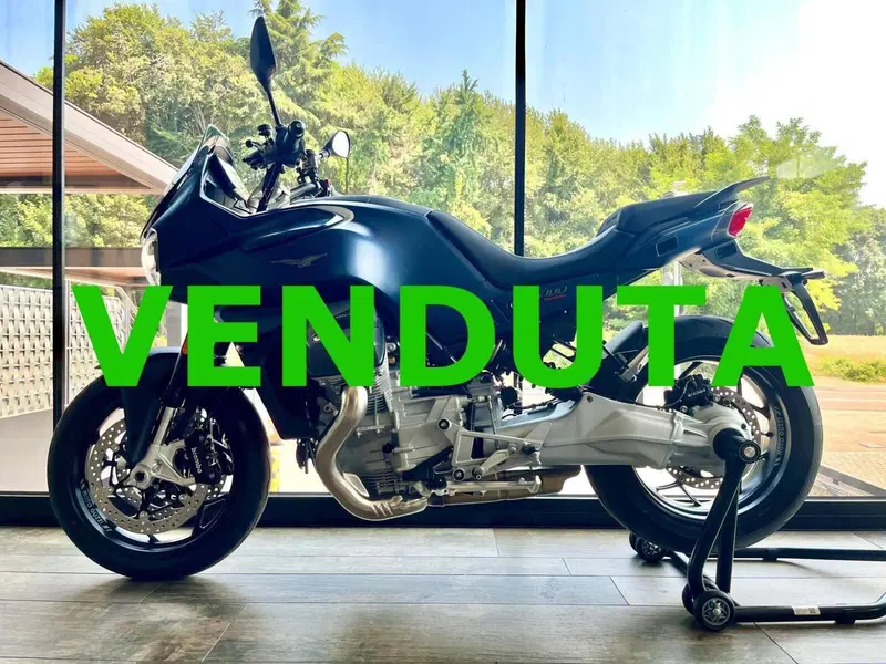 Moto Guzzi V100 Mandello (2025 - 26)