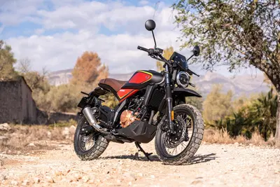 A maggio la Wottan Rebbe Scrambler 125 costa 900 euro in meno