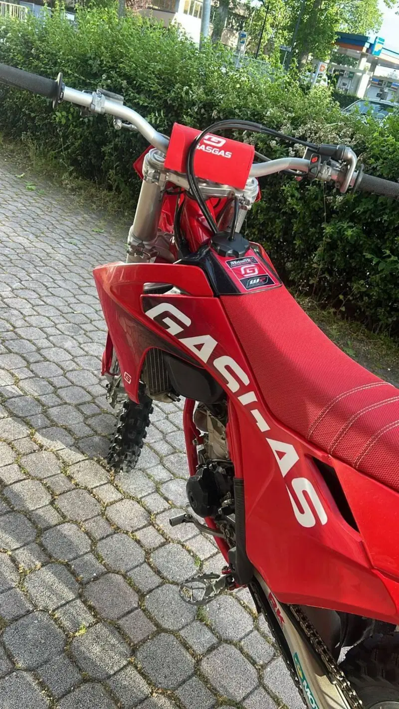 GASGAS MC 350 F (2024) (2)