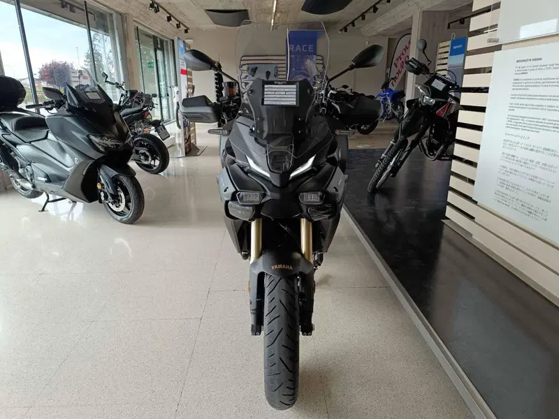 Yamaha Tracer 9 GT Y-AMT (2025 - 26) (2)