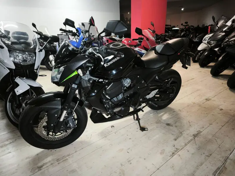 Kawasaki Z 750 (2007 - 14) (3)