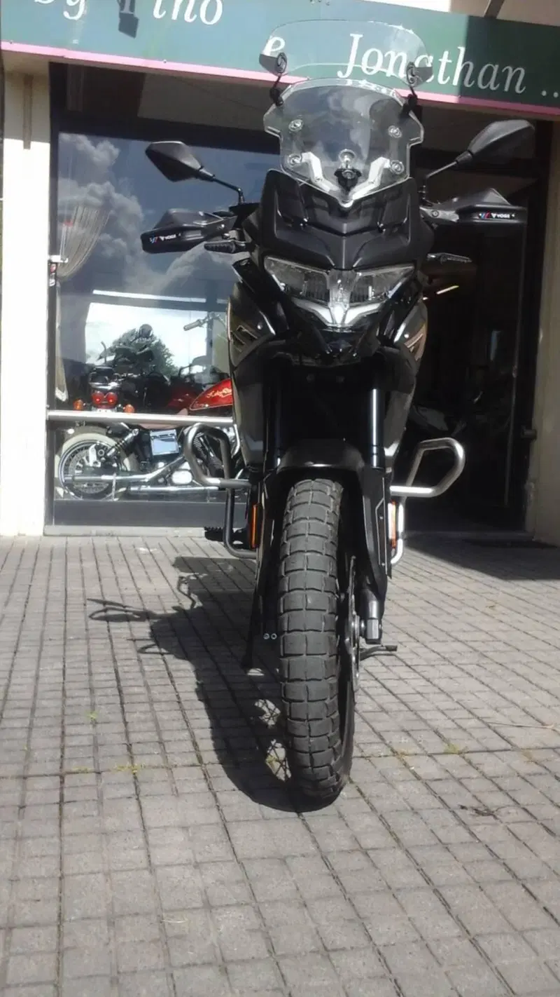 Voge Valico 650DSX (2021 - 24) (3)