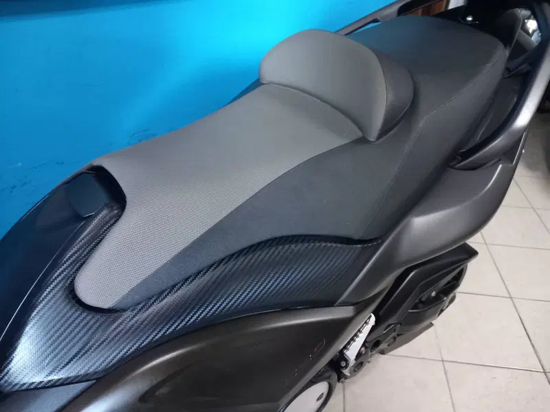 Yamaha T-Max 530 ABS (2012 - 14) (11)
