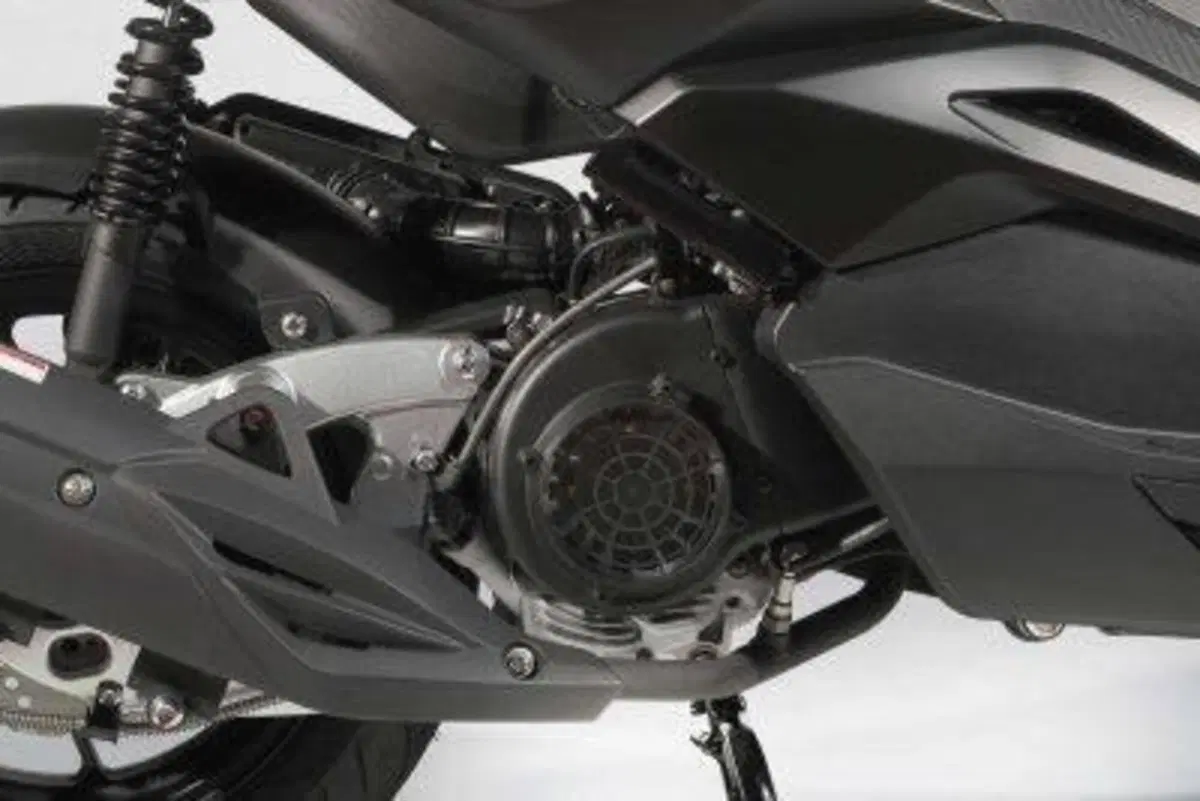 Kl Brera 125+ (2025 - 26) (7)