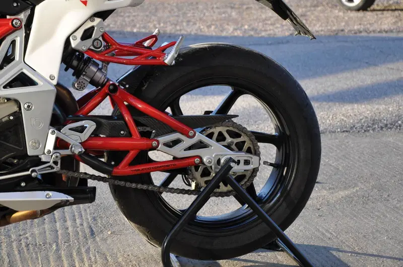 Bimota DB6 Delirio E (2006 - 15) (13)
