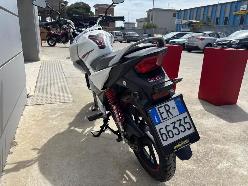 Honda CB 125 F (2017 - 20) (4)