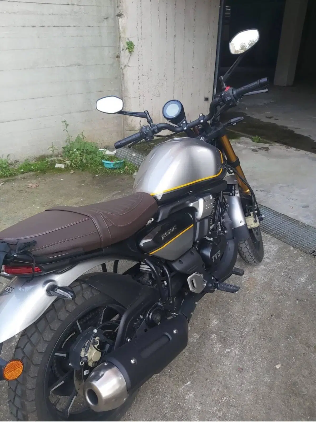 TVS Motor Ronin 250 (2024 - 26) (2)