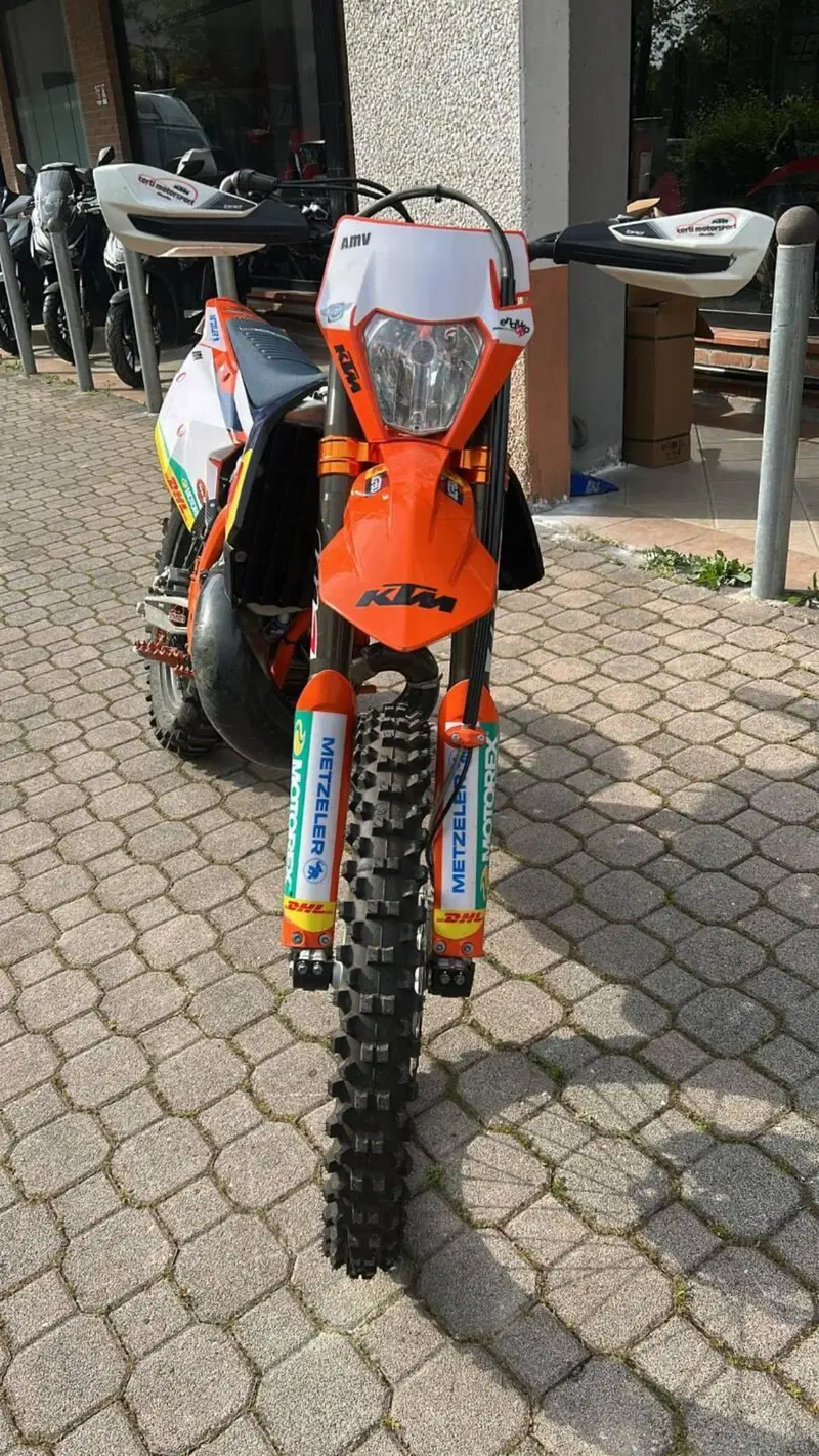 KTM 300 EXC E Six Days TPI (2019) (2)