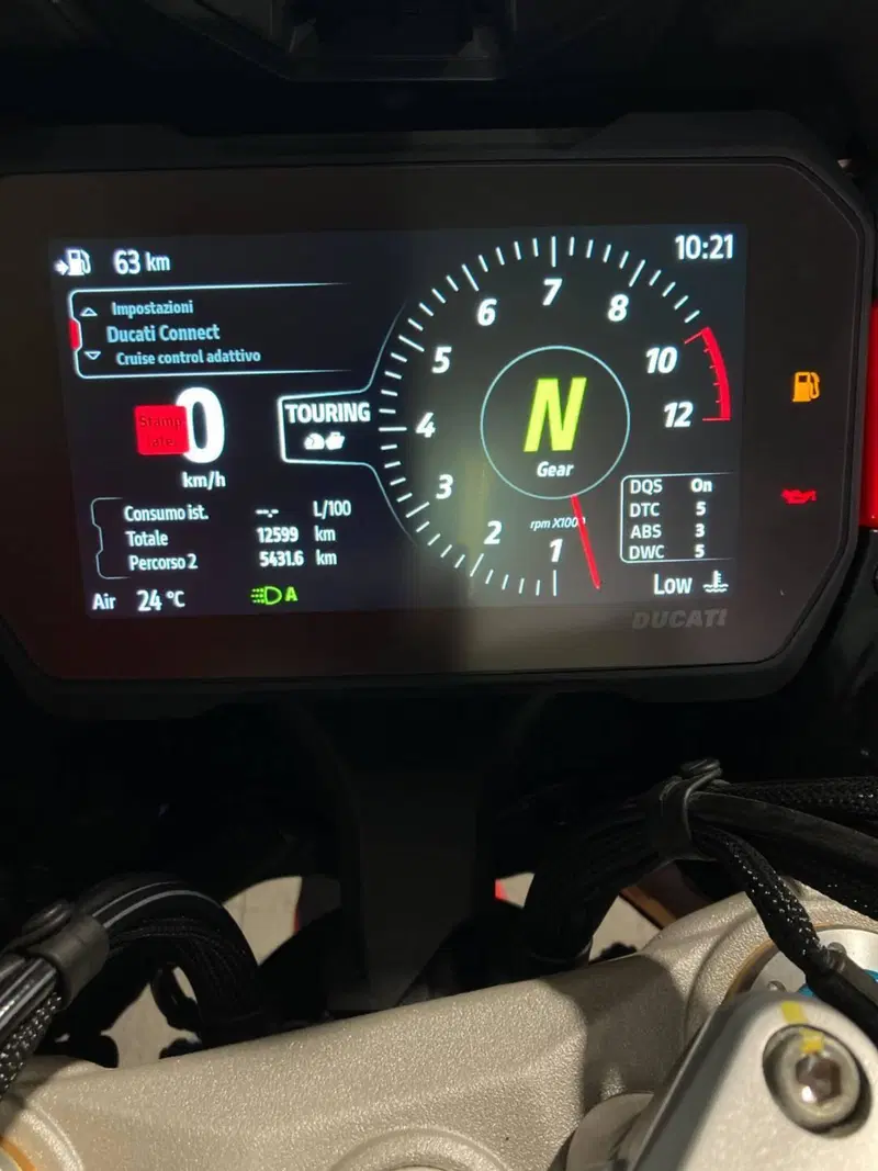 Ducati Multistrada V4 Pikes Peak (2021 - 24) (3)