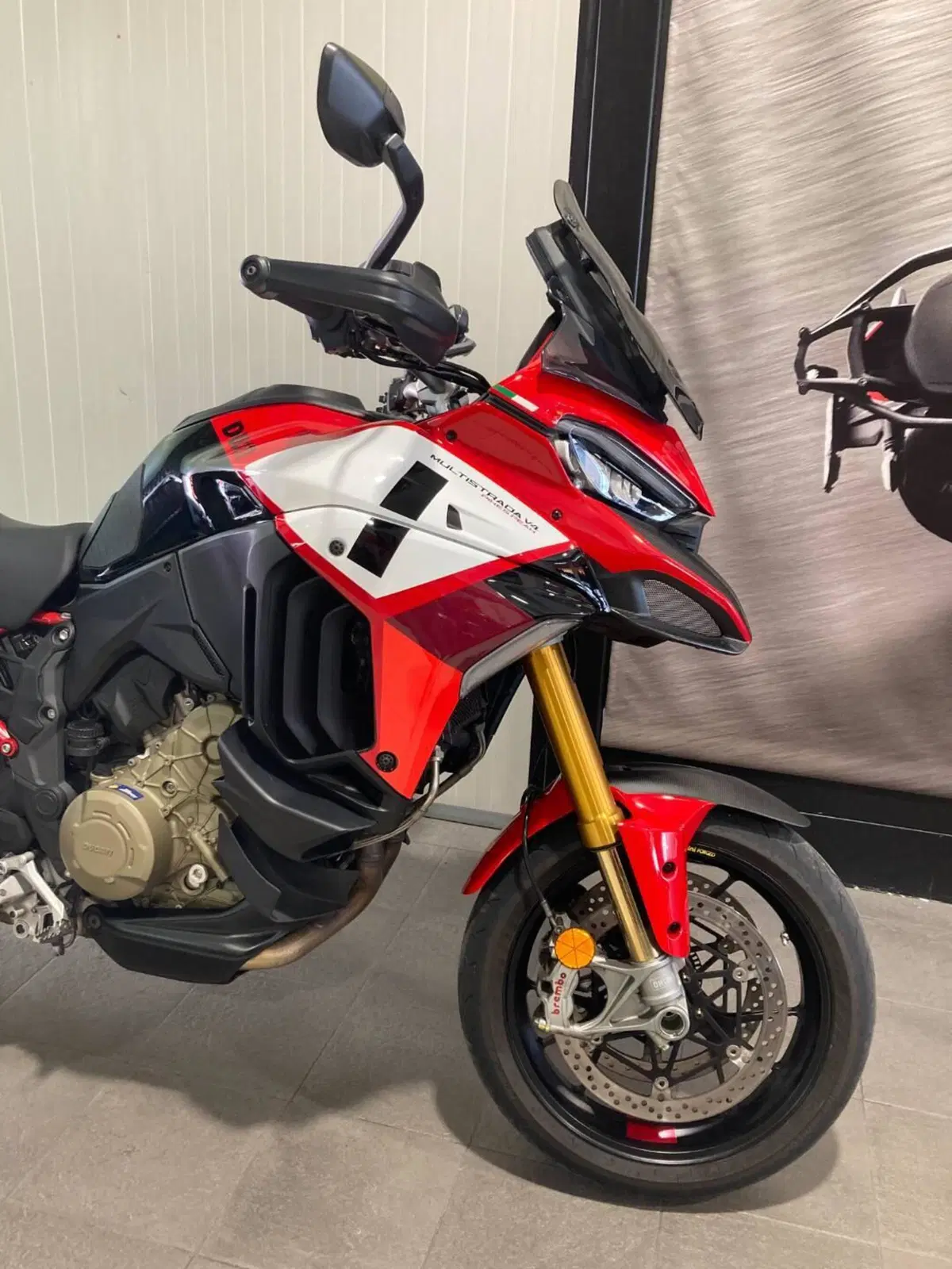 Ducati Multistrada V4 Pikes Peak (2021 - 24) (2)