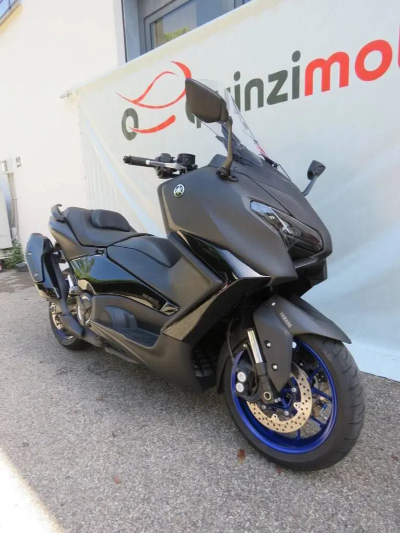 Yamaha T-Max 560 (2025 - 26) (14)