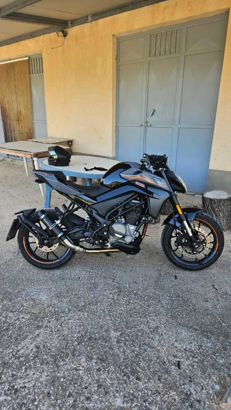 CFMOTO 300NK (2021 - 26) (2)