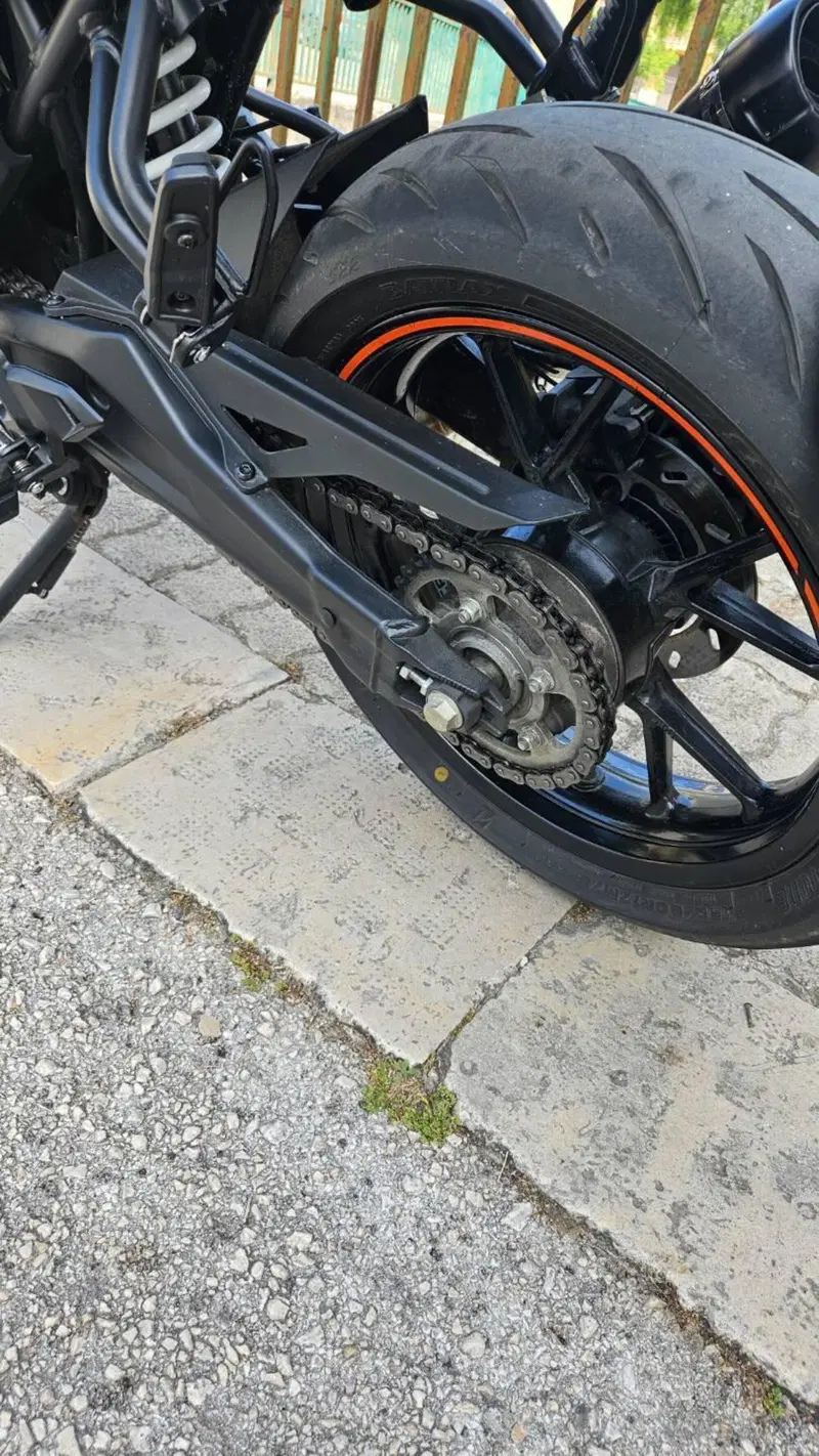 CFMOTO 300NK (2021 - 26) (6)