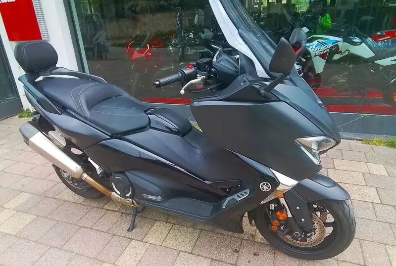 Yamaha T-Max 530 SX (2017 - 19) (3)