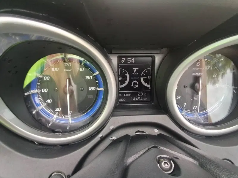 Yamaha T-Max 530 SX (2017 - 19) (11)