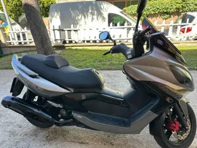 Kymco Xciting 300i R (2007 - 14) usata