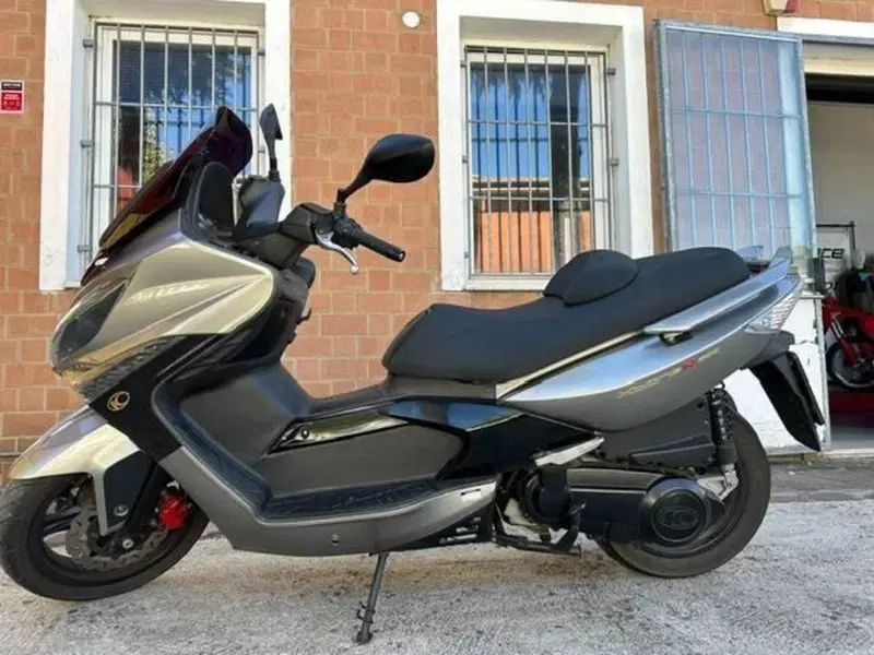 Kymco Xciting 300i R (2007 - 14) (4)