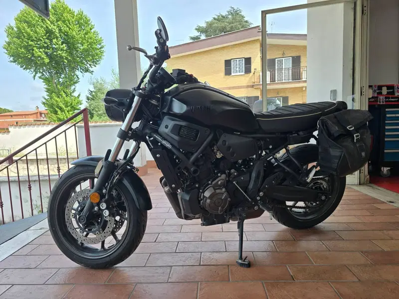 Yamaha XSR 700 ABS (2016 - 20) (2)