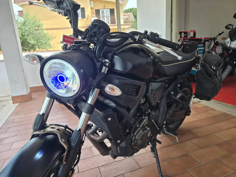 Yamaha XSR 700 ABS (2016 - 20) (5)