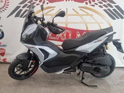 Aprilia SR GT 400 (2026) nuova