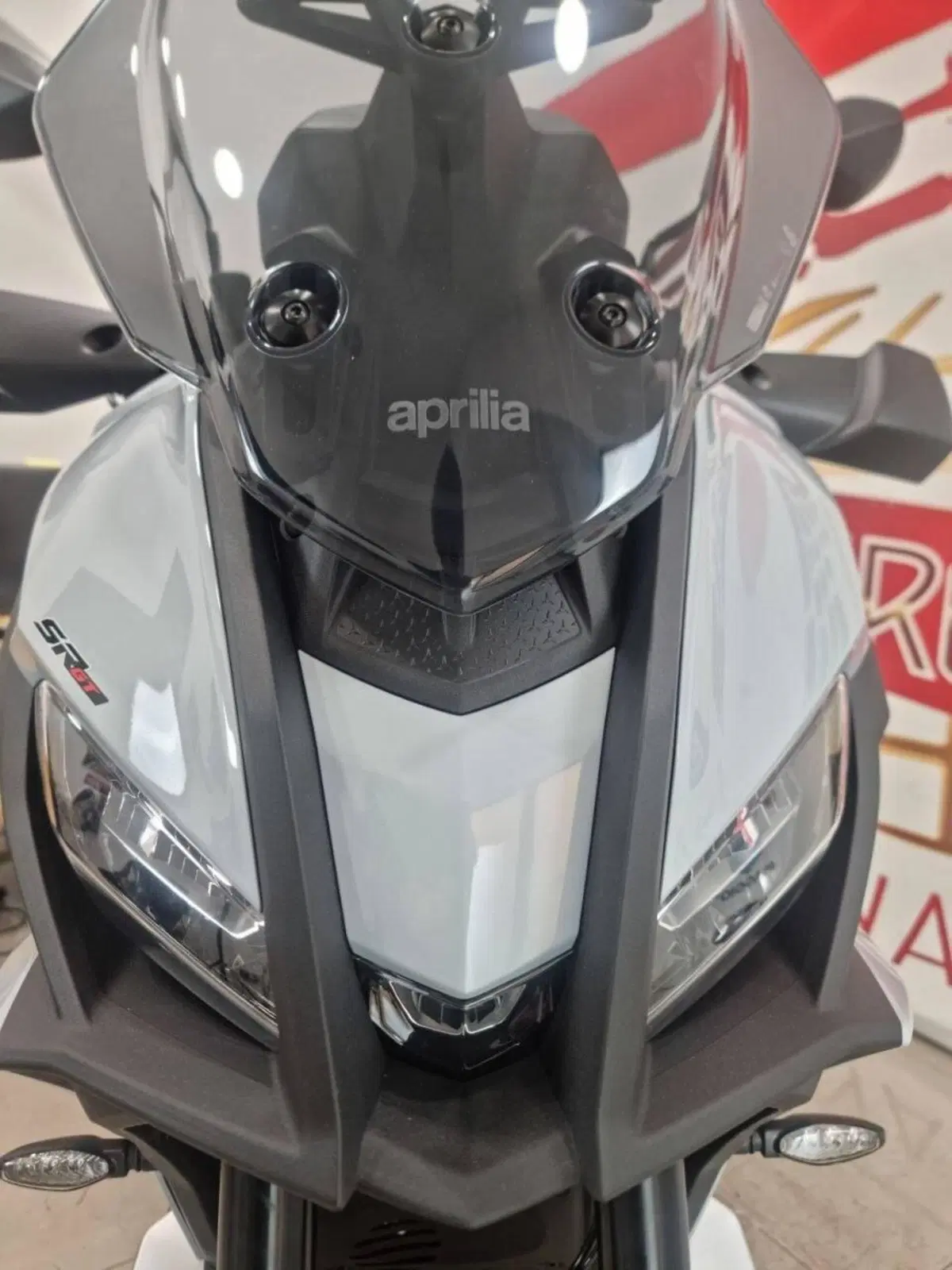 Aprilia SR GT 400 (2026) (4)