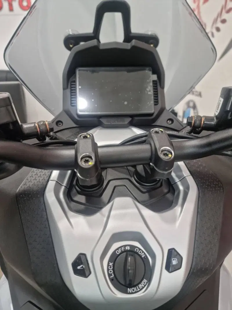 Aprilia SR GT 400 (2026) (11)