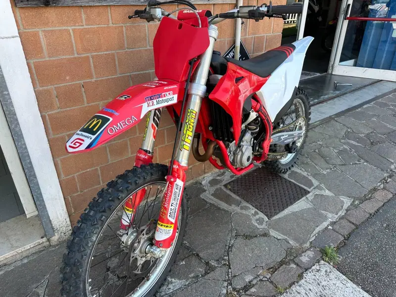 GASGAS MC 250 F (2022) (3)