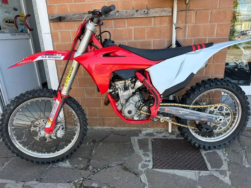 GASGAS MC 250 F (2022) (4)