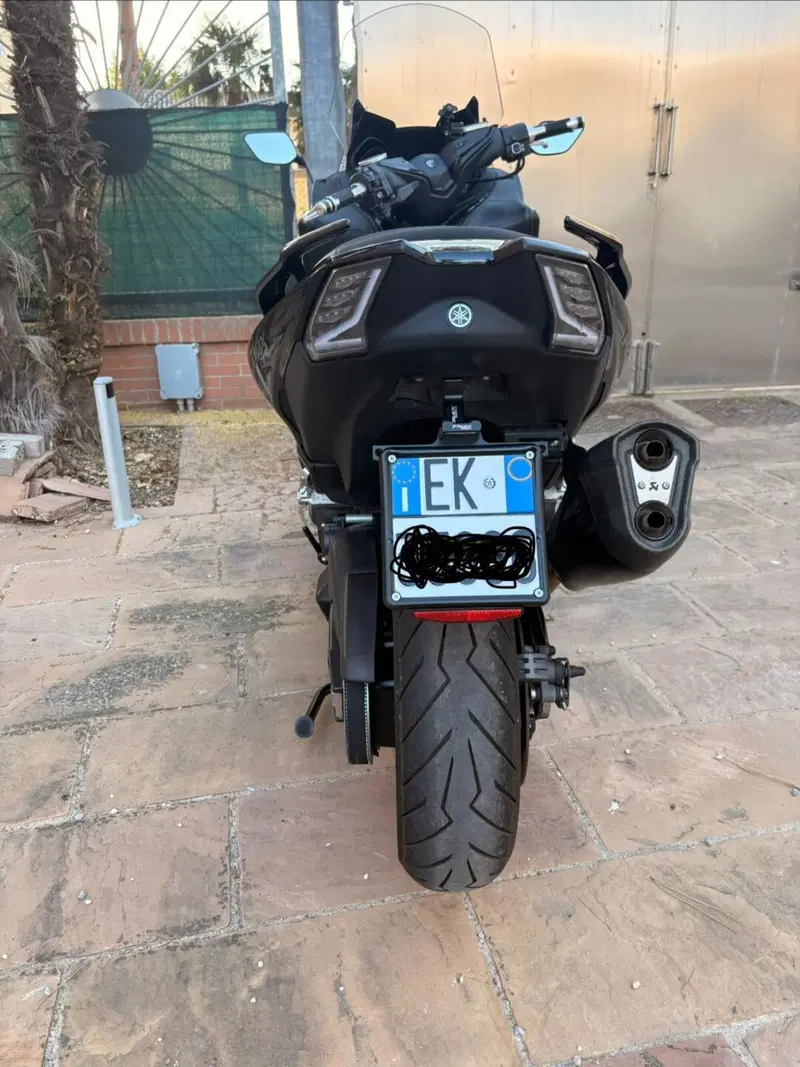 Yamaha T-Max 530 (2017 - 19) (4)