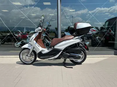 Piaggio Beverly 350 Police ABS-ASR (2018 - 20) usata