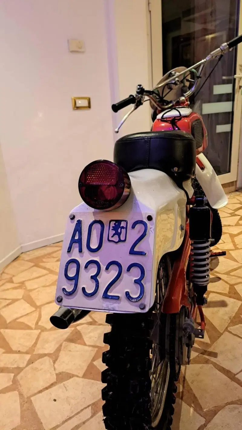 Moto Morini Corsaro 125 (6)