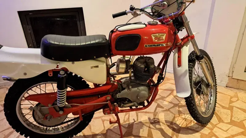 Moto Morini Corsaro 125 (7)