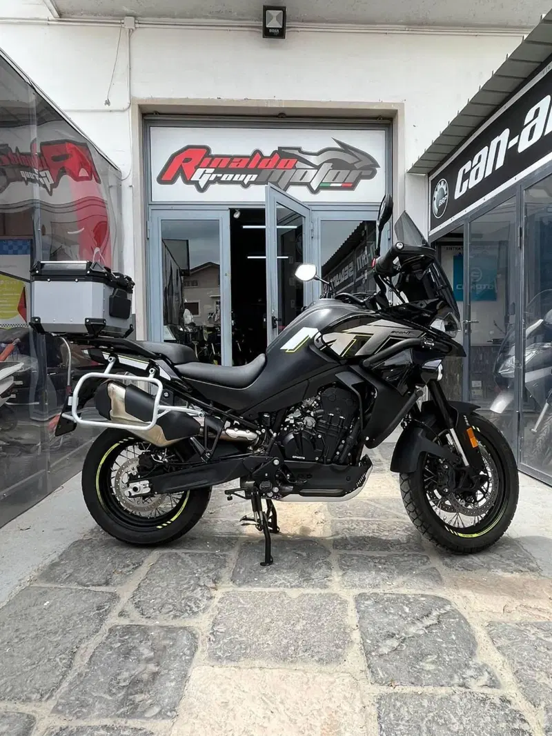 CFMOTO 800MT Explore (2023 - 26)