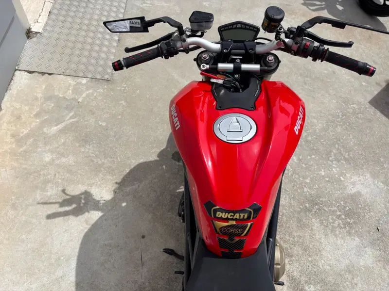 Ducati Streetfighter (2009 - 12) (10)