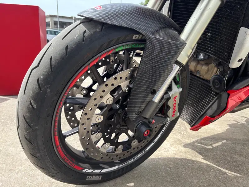 Ducati Streetfighter (2009 - 12) (12)