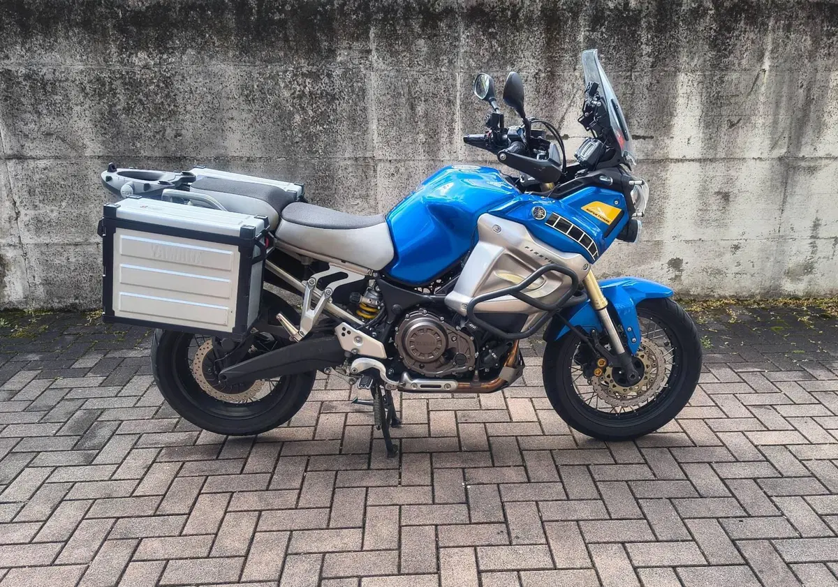 Yamaha XT1200Z Super Ténéré First Edition (2010 - 11) (2)