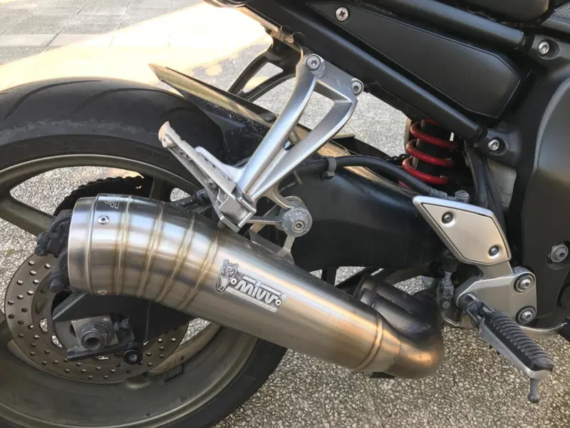 Yamaha FZ1 (2006 - 16) (4)