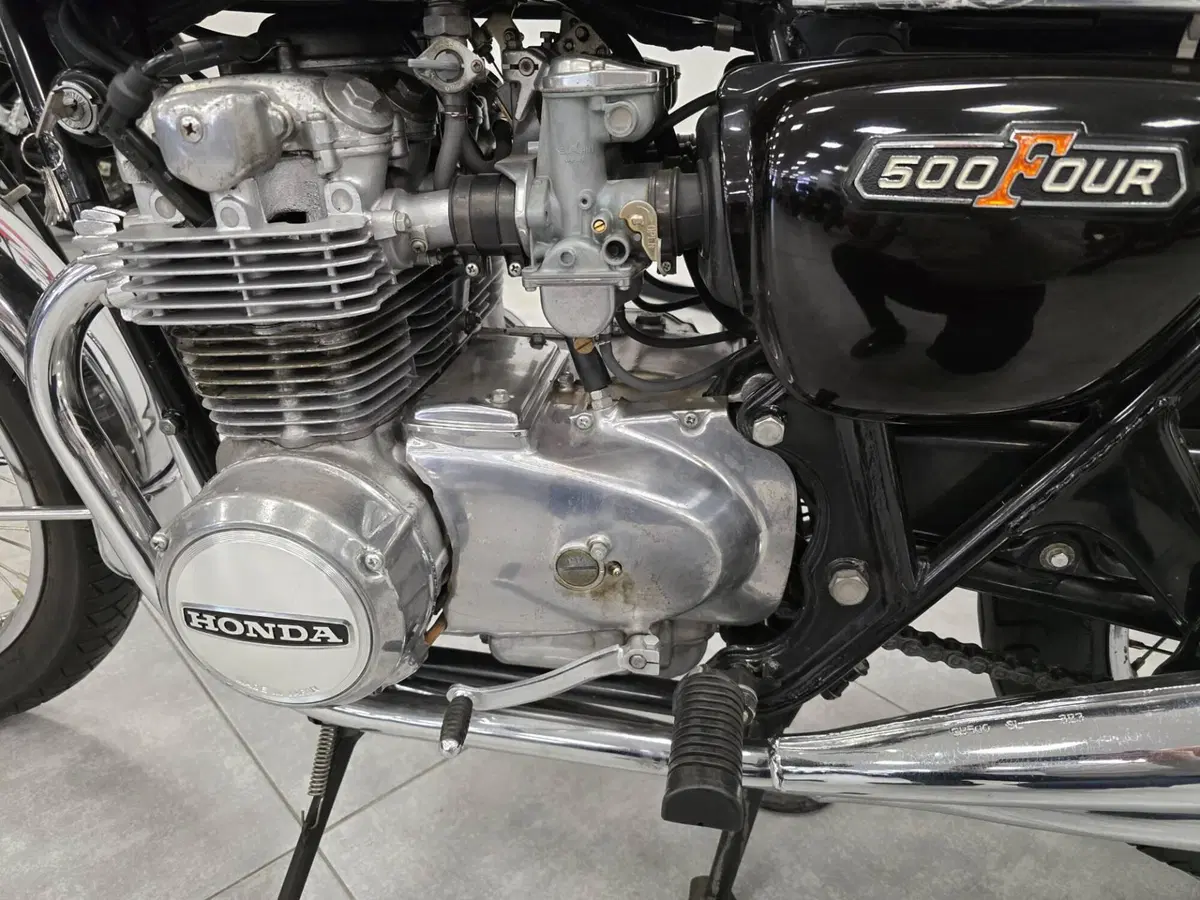 Honda CB 500 FOUR (5)