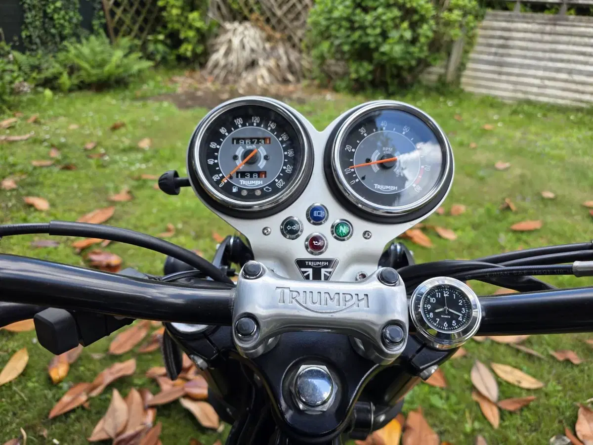 Triumph Bonneville (2007 - 16) (4)