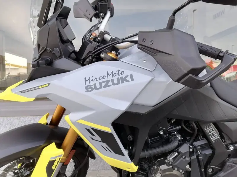 Suzuki V-Strom 800DE (2023 - 24) (2)