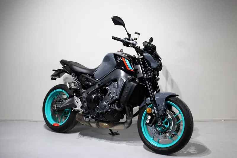 Yamaha MT-09 (2021 - 23) (2)