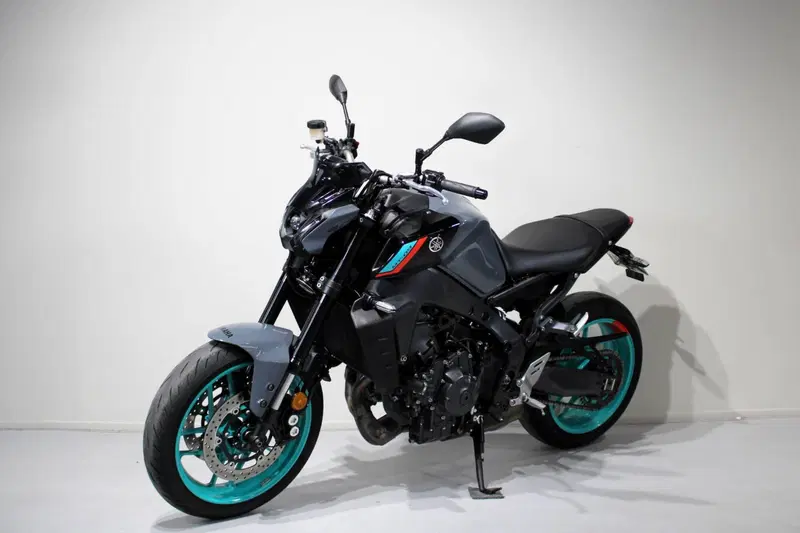 Yamaha MT-09 (2021 - 23) (3)