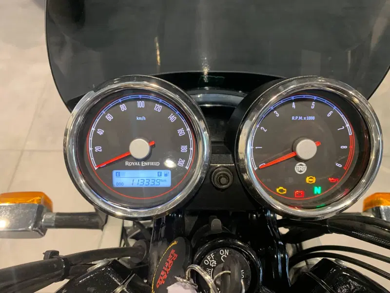 Royal Enfield Interceptor 650 (2021 - 26) (5)