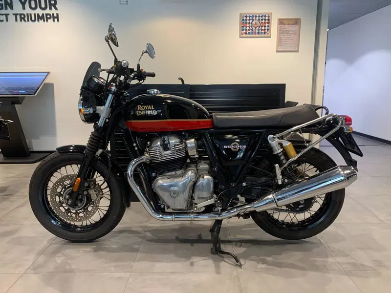 Royal Enfield Interceptor 650 (2021 - 26) (6)