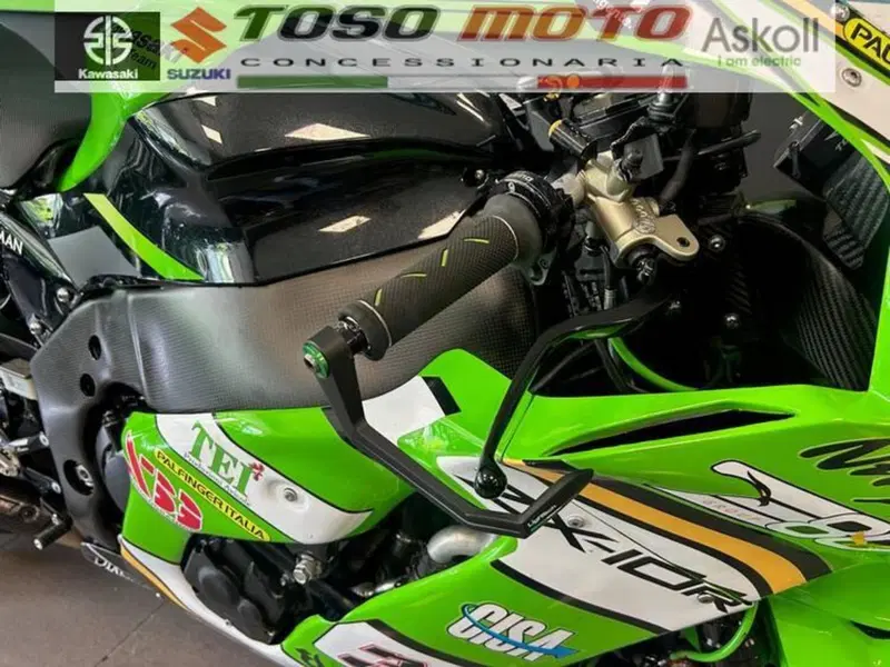 Kawasaki Ninja 1000 ZX-10R Performance (2021 - 24) (10)