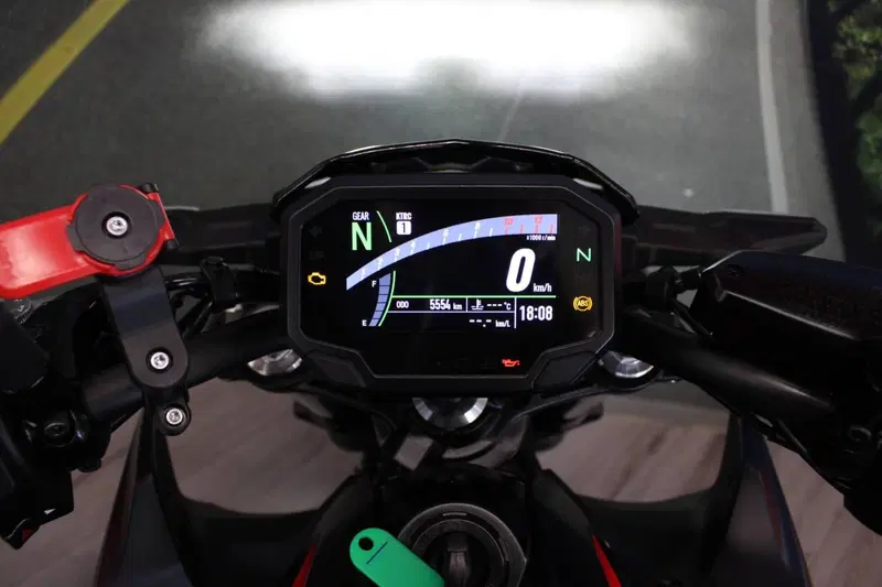 Kawasaki Z 650 (2021 - 24) (6)