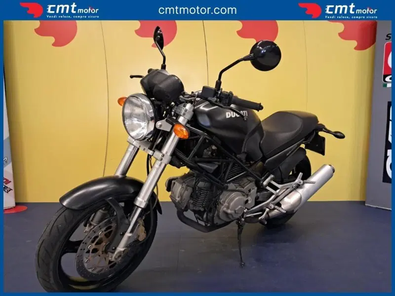 Ducati Monster 600 Dark (1998 - 01) (4)